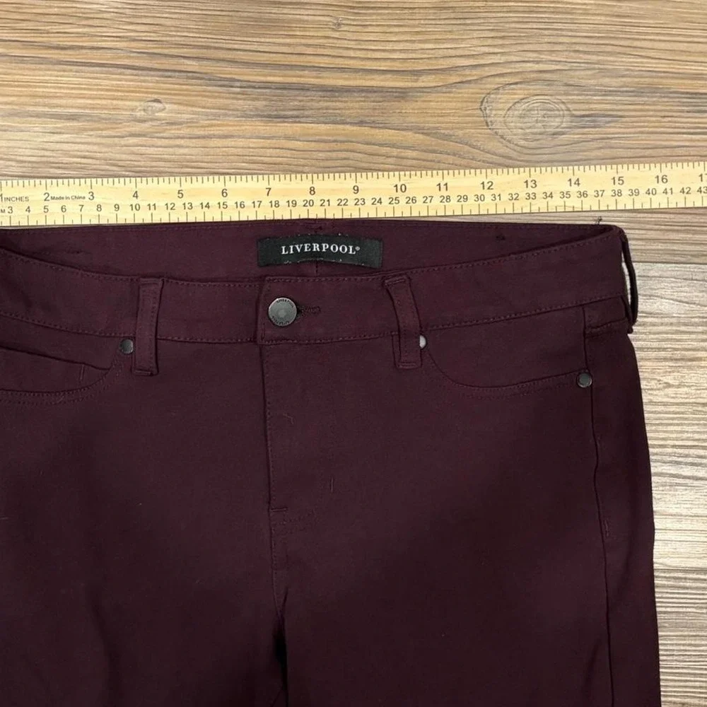 Liverpool burgundy high-waisted pants work wear casual wear Size 8P